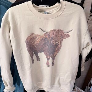 Cream Crewneck with Brown Highland Cow Graphic